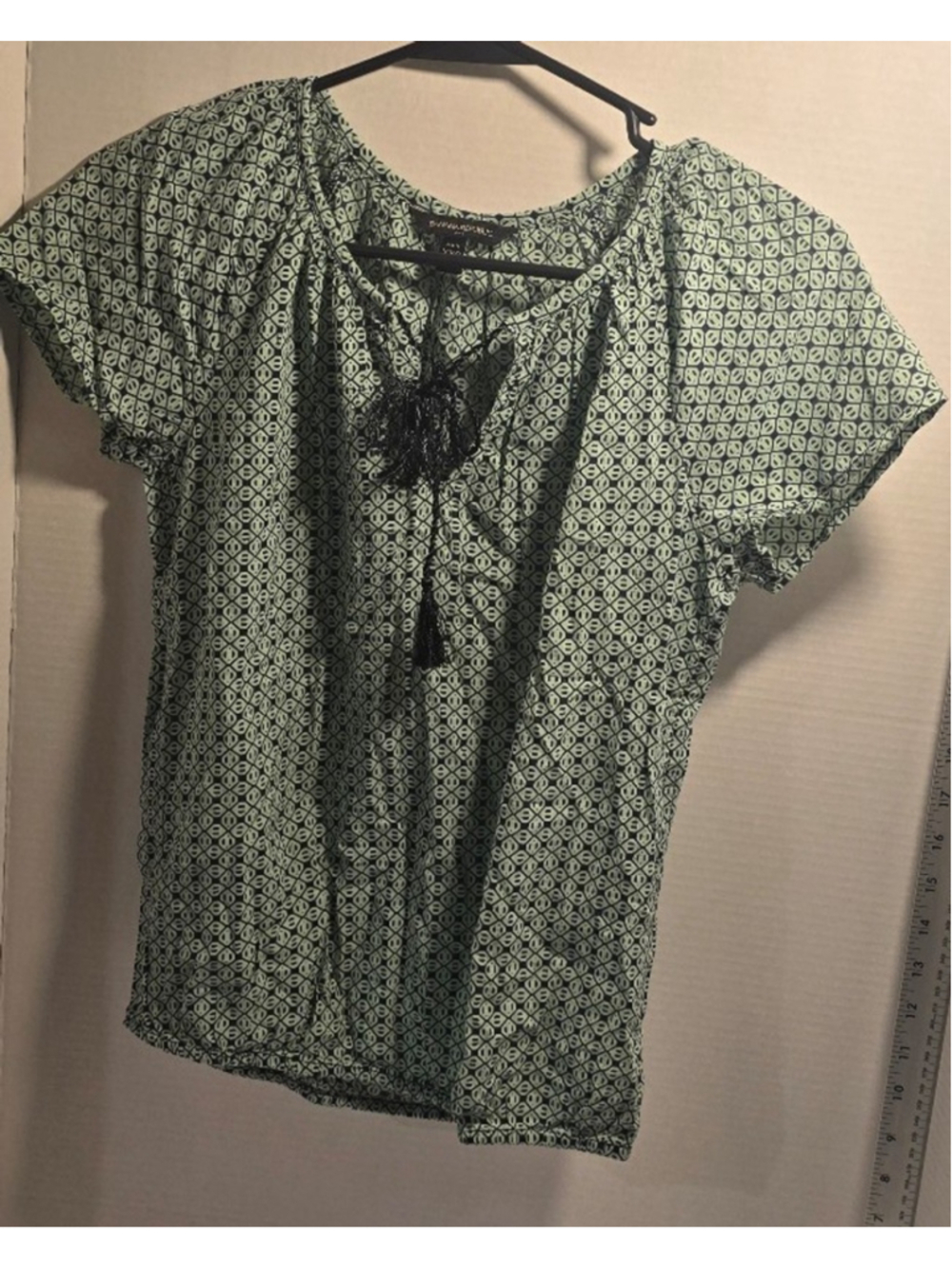 Women's Banana Republic blouse